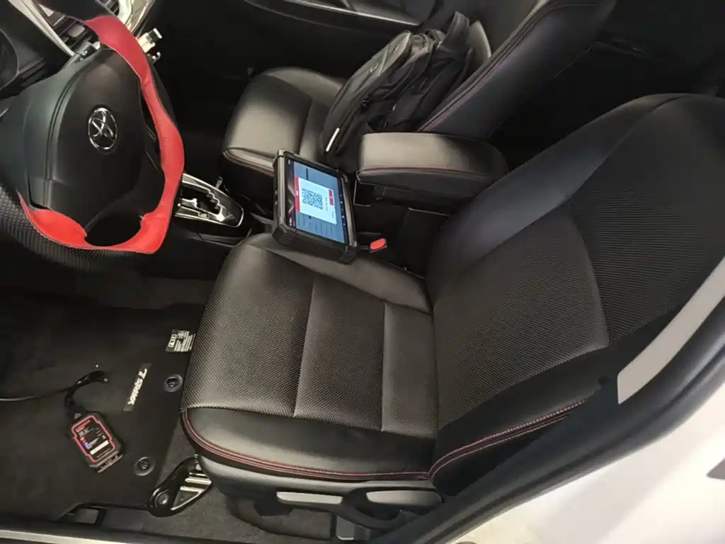 Toyota Yaris L — миниатюра 15