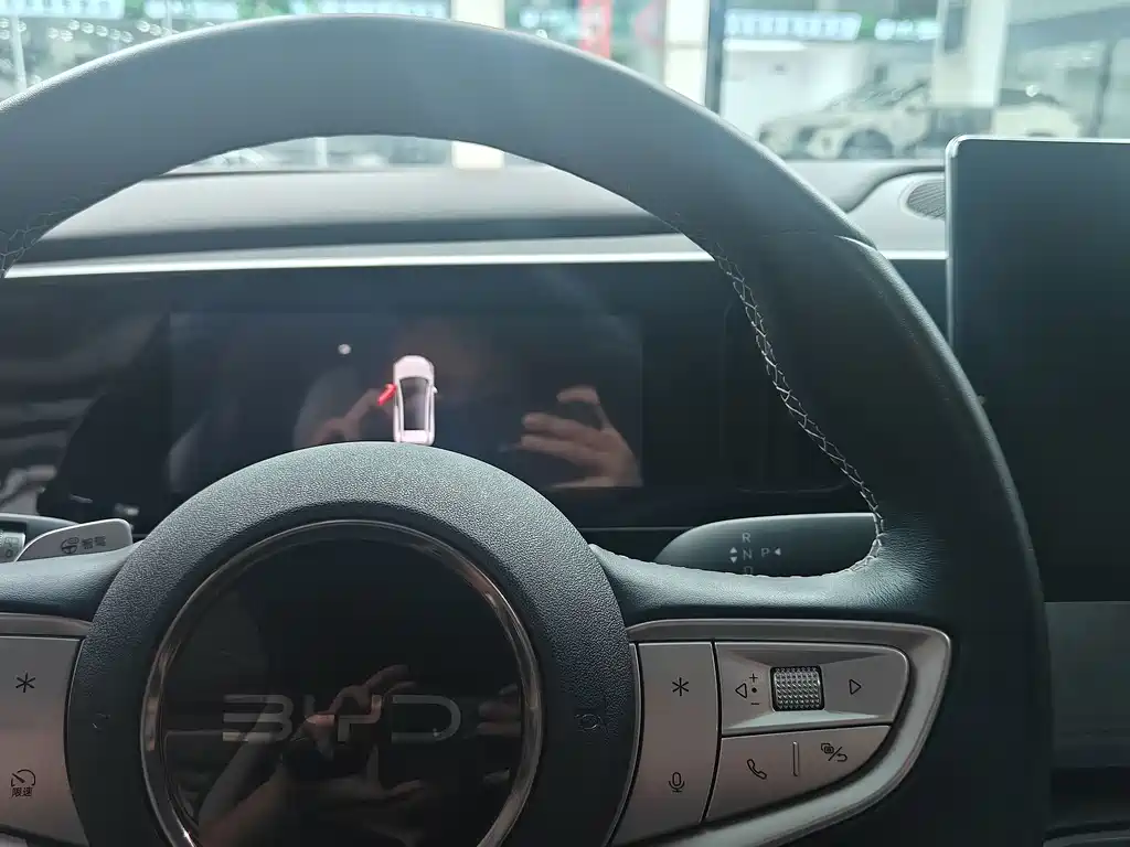BYD Sealion 05 EV — миниатюра 5