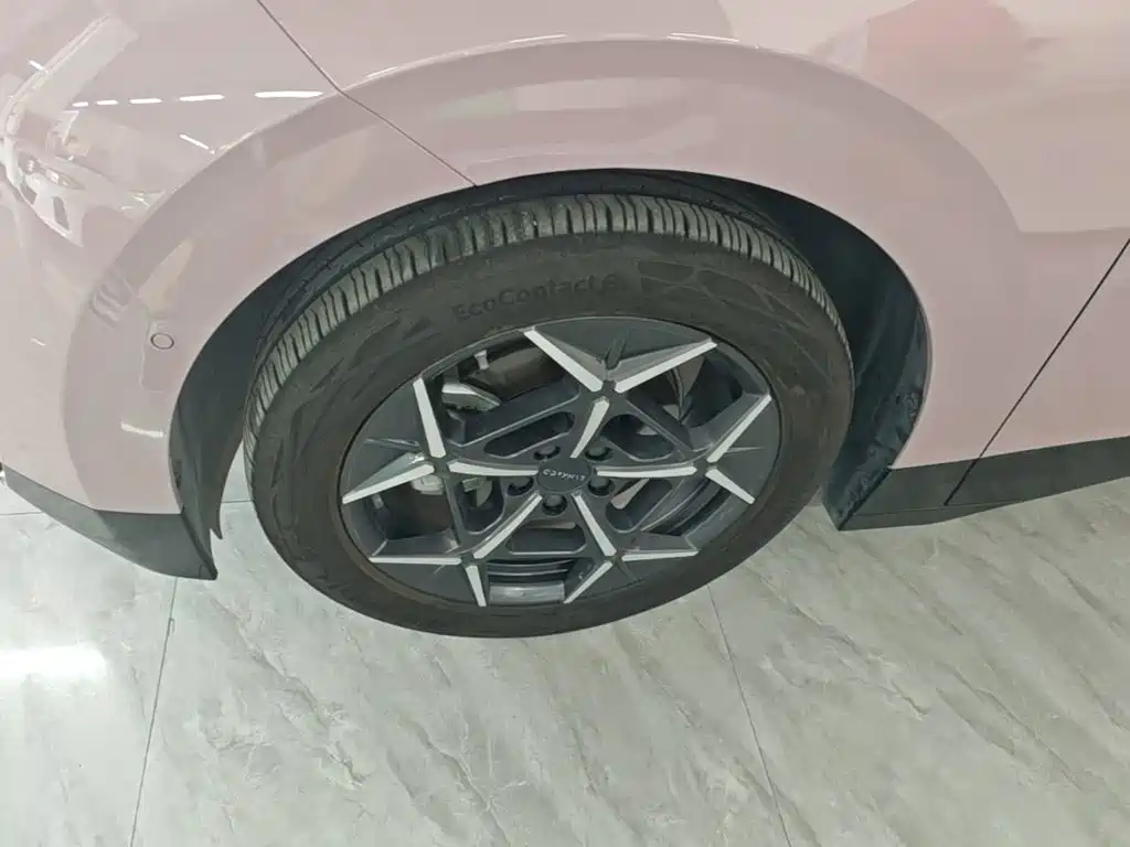 Lynk & Co Z20 — миниатюра 23