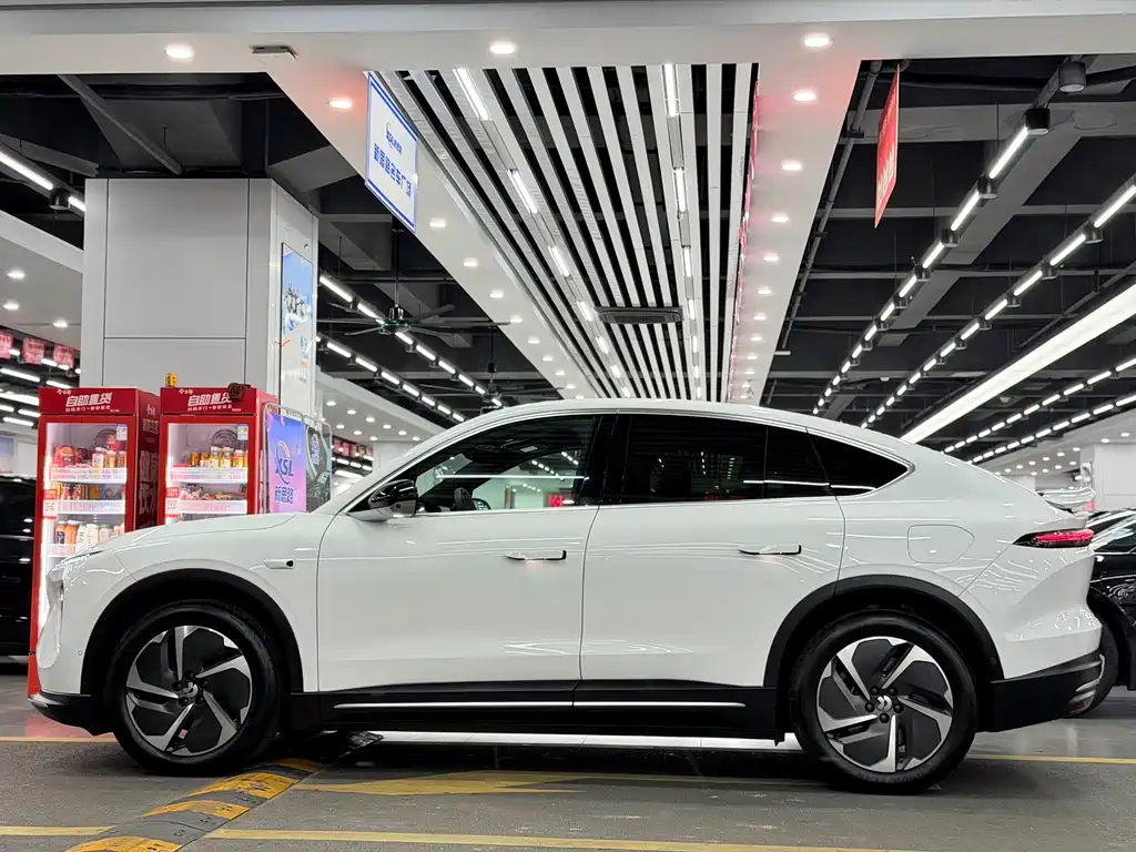 NIO EC6 2024 75kWh