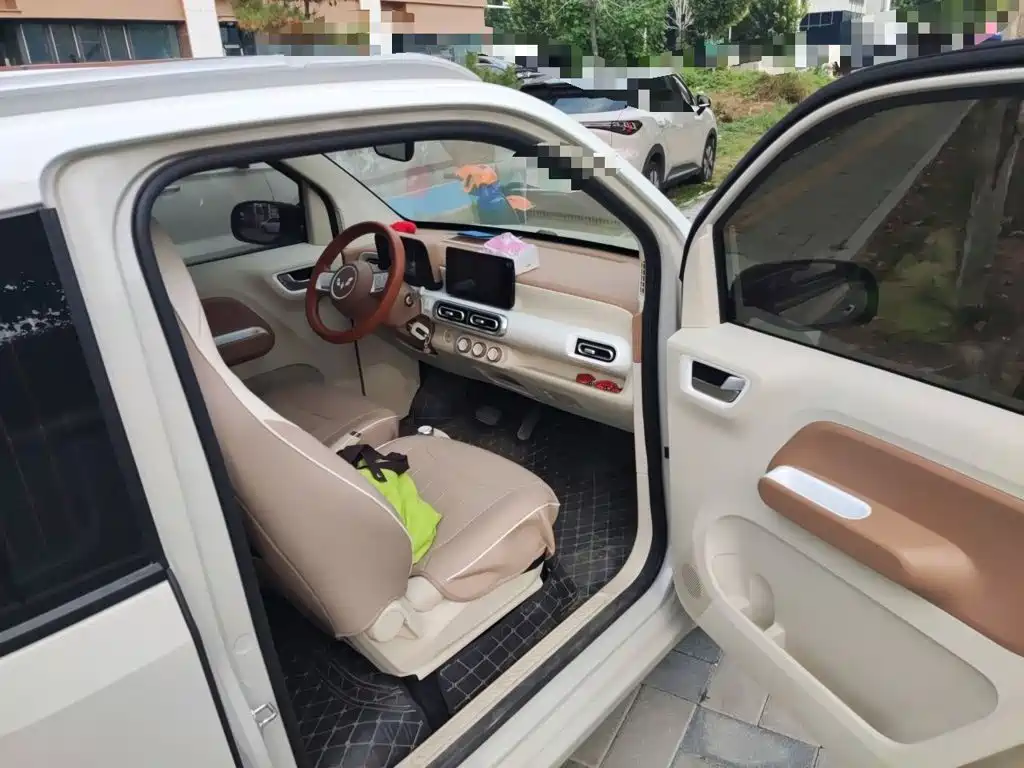 Wuling MINIEV — миниатюра 19