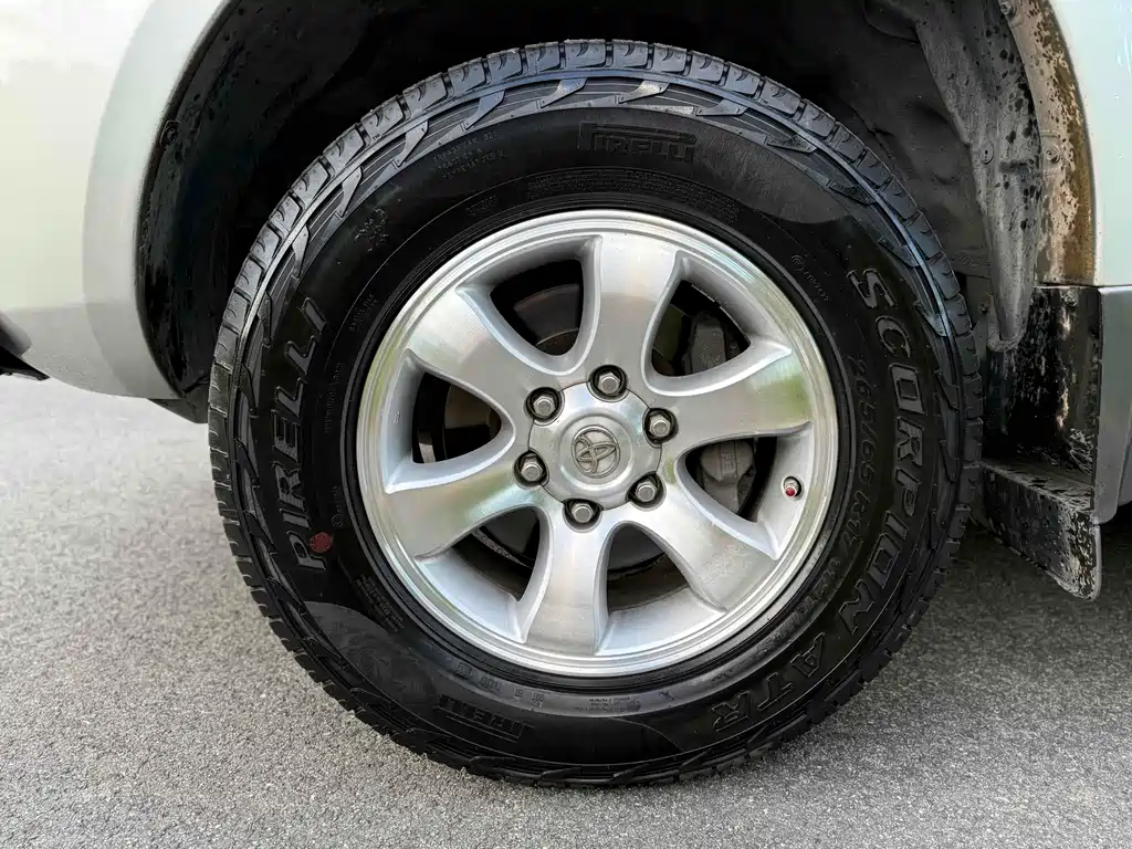 Toyota Prado (Import) — миниатюра 4