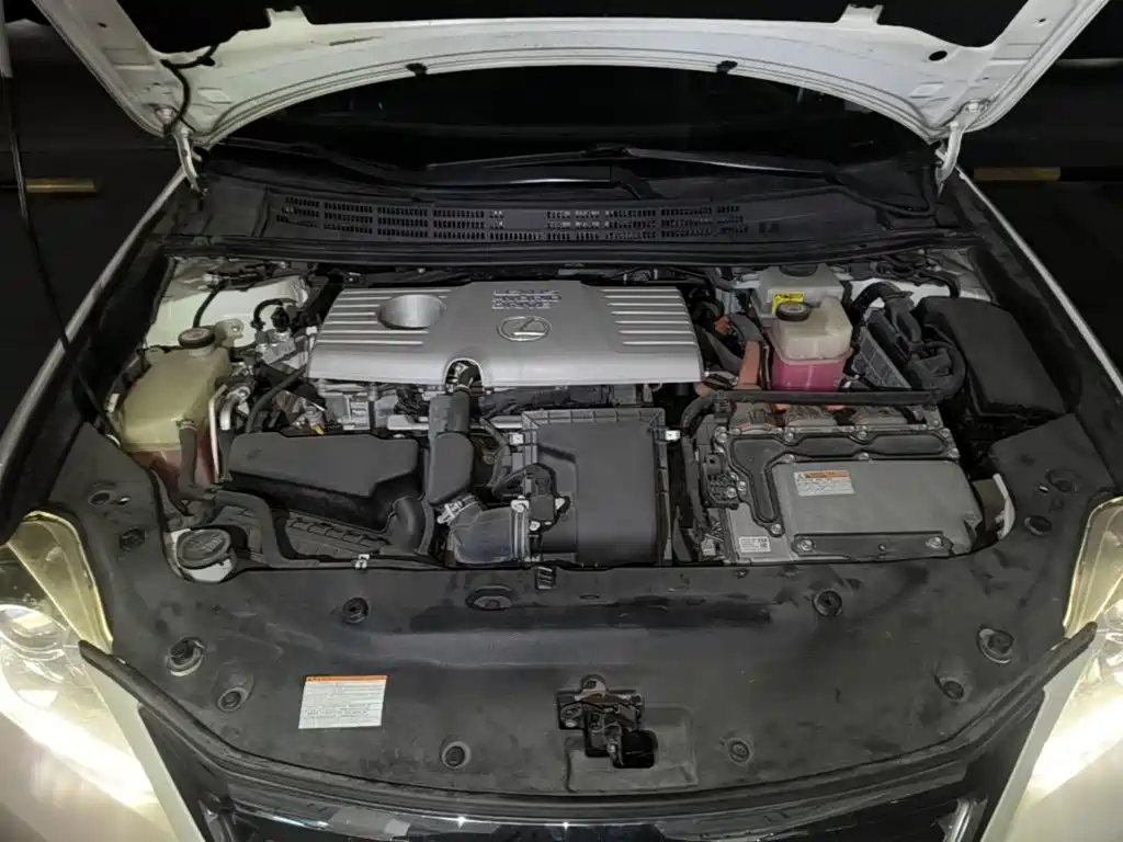 Lexus CT — миниатюра 20