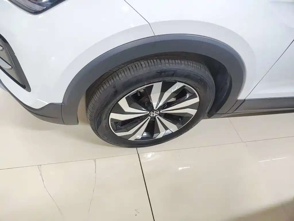 Volkswagen Tharu — миниатюра 23