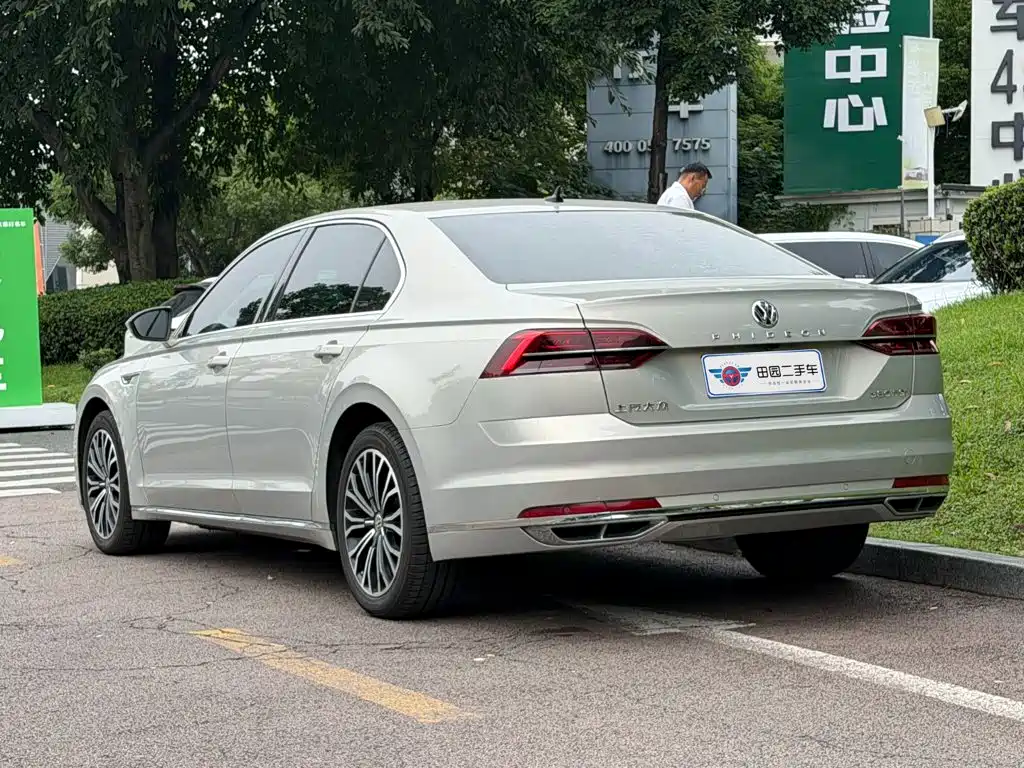Volkswagen Phideon — миниатюра 4