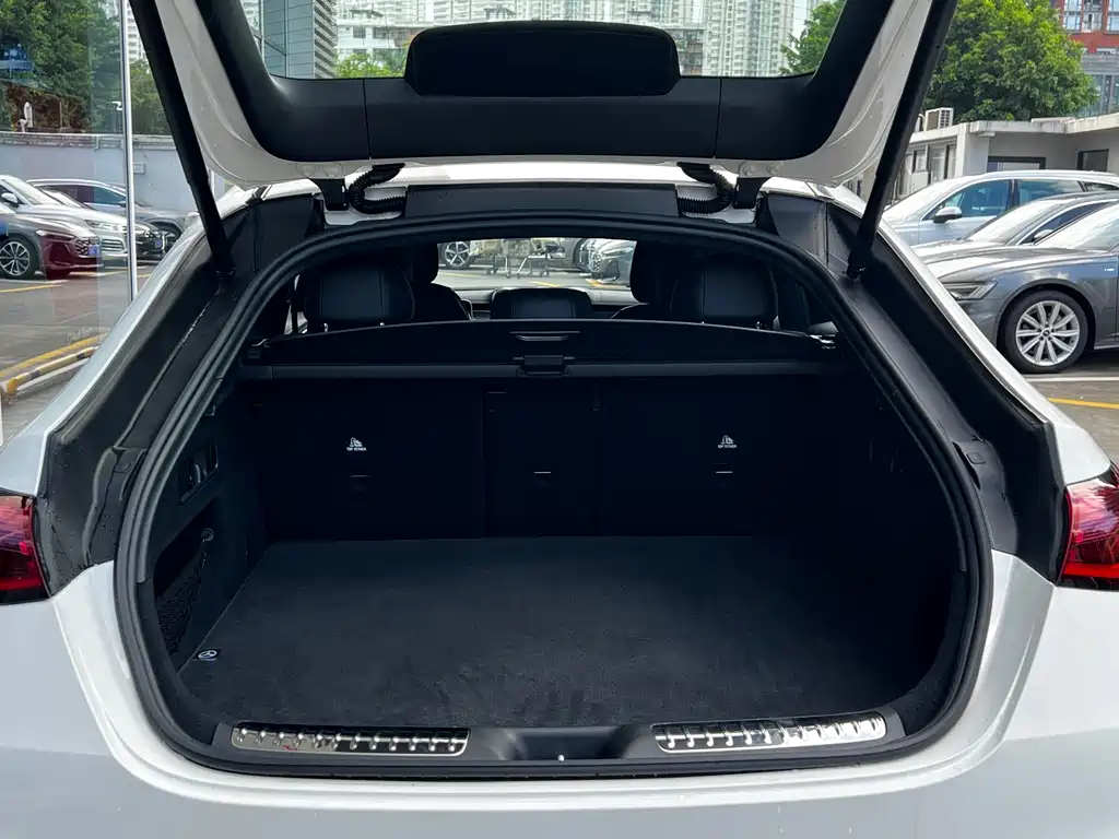 Mercedes-Benz GLC Coupe — миниатюра 28