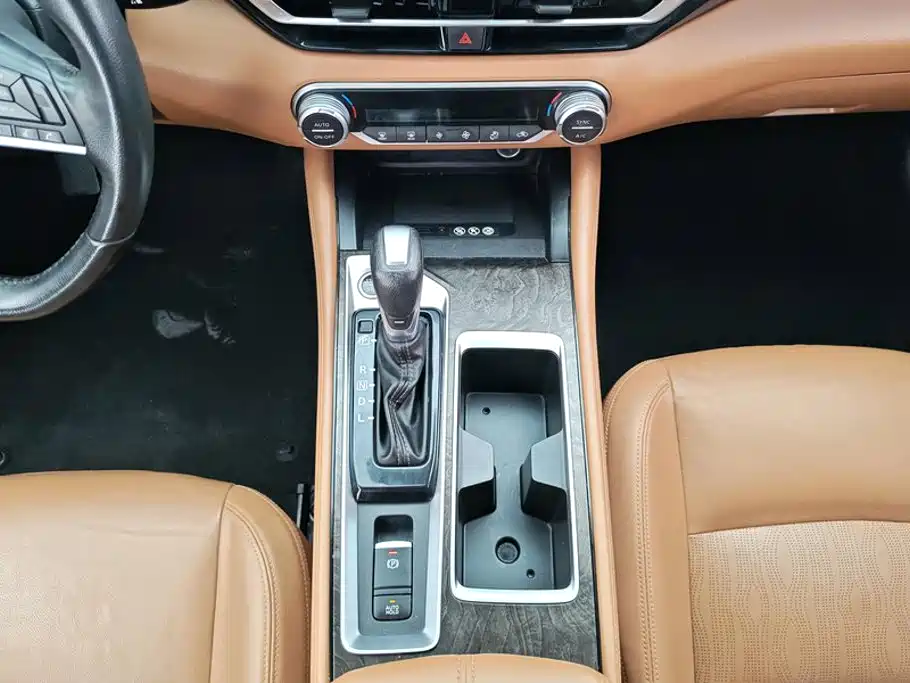 Nissan Teana — миниатюра 16