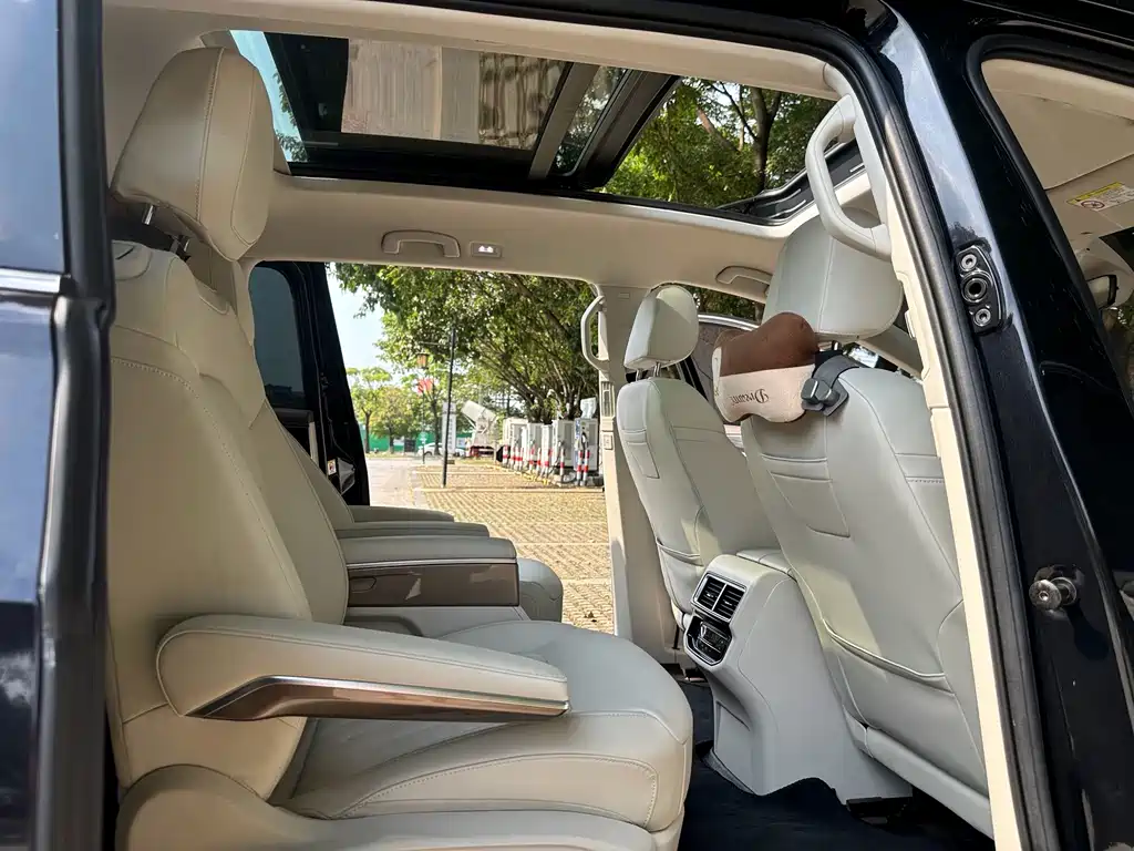 Volkswagen Viloran — миниатюра 11