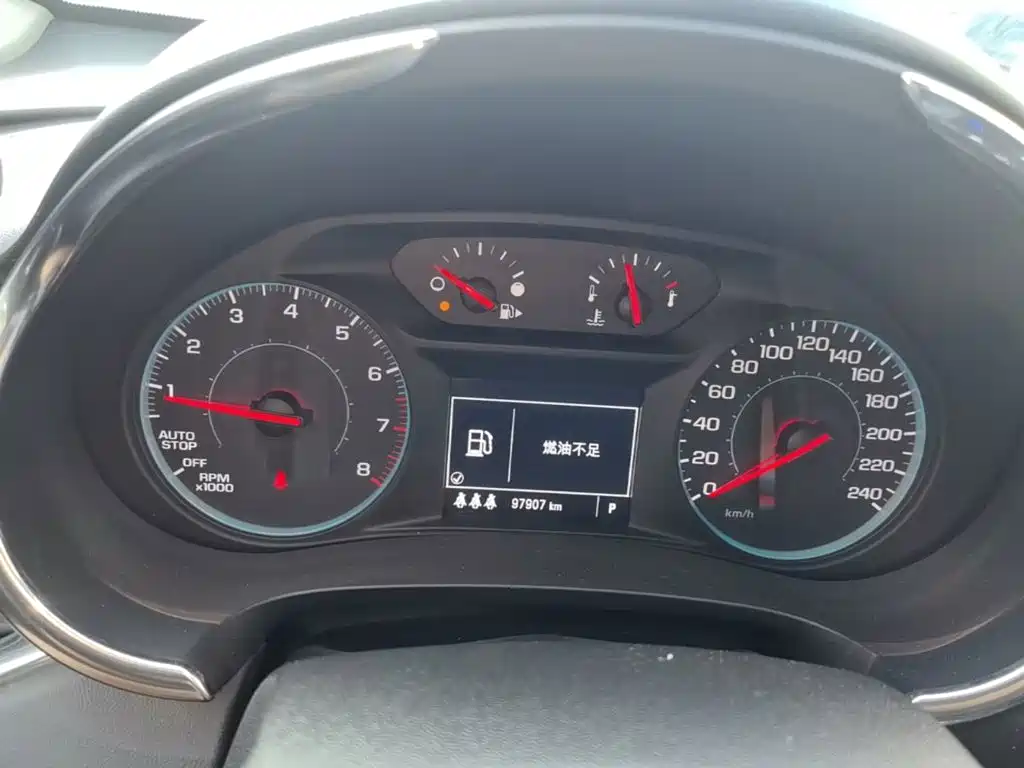 Chevrolet Malibu XL — миниатюра 12
