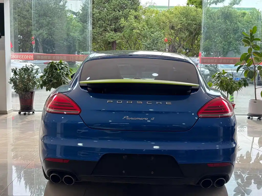 Porsche Panamera 2014 Panamera 4 Executive 3.0T
