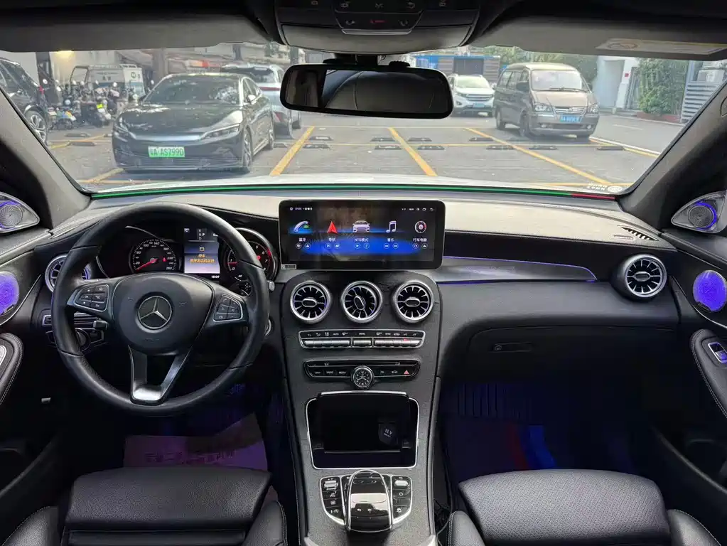 Mercedes-Benz GLC — миниатюра 12