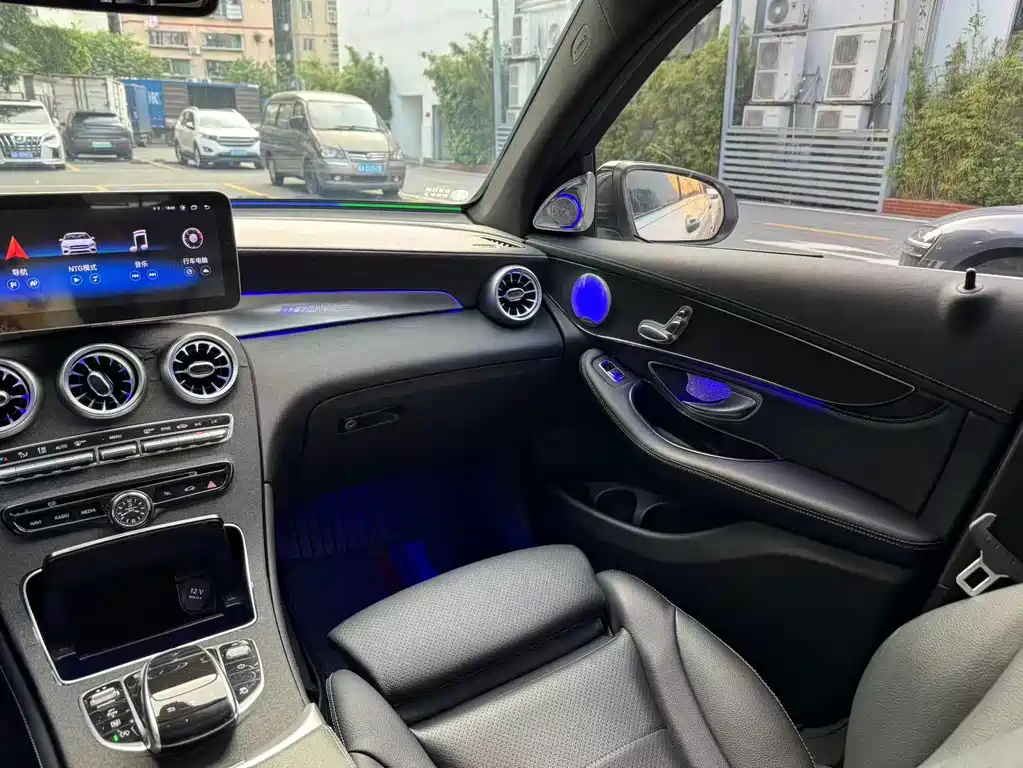 Mercedes-Benz GLC — миниатюра 15