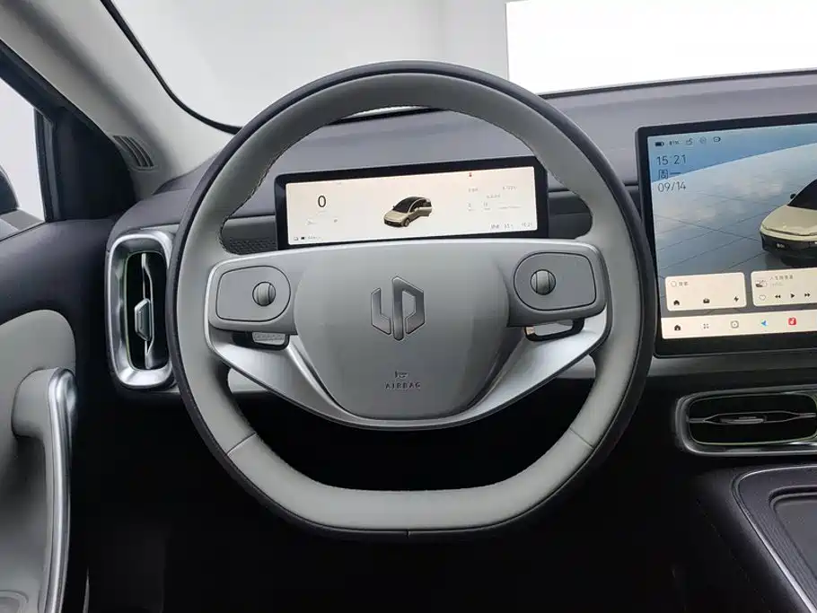 Leapmotor Leapmotor B01 — миниатюра 15
