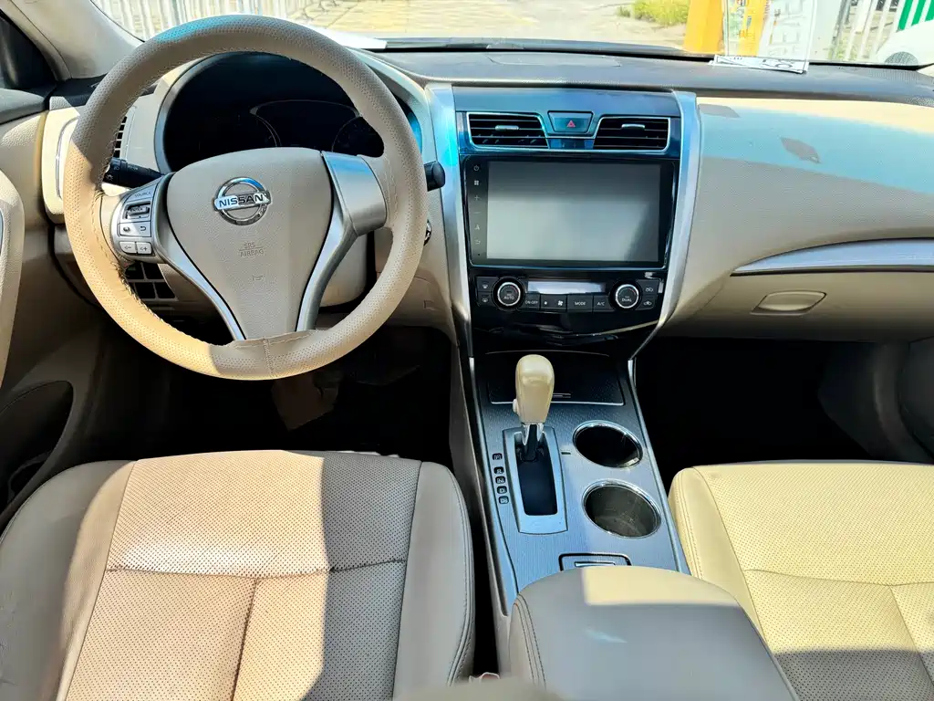 Nissan Teana — миниатюра 9
