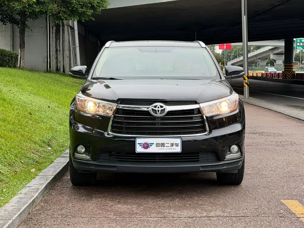 Toyota Highlander — миниатюра 2