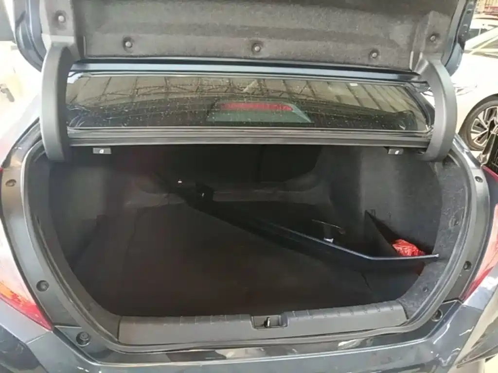 Honda Civic — миниатюра 19