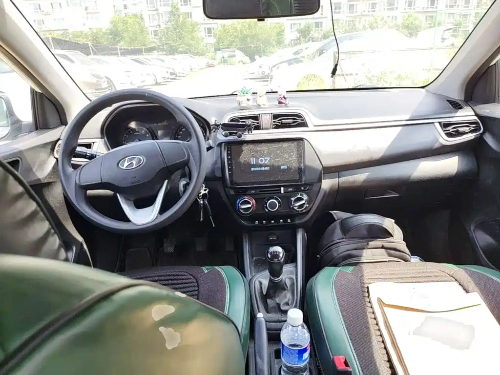 Hyundai Verna - фото 10