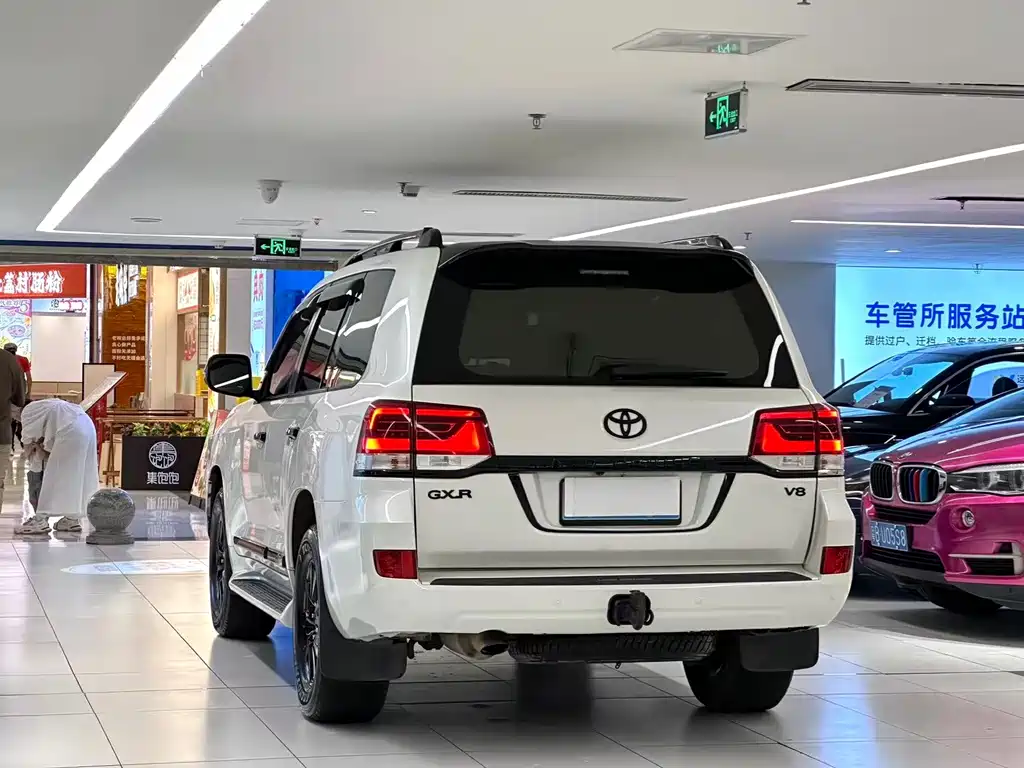 Toyota Land Cruiser — миниатюра 5