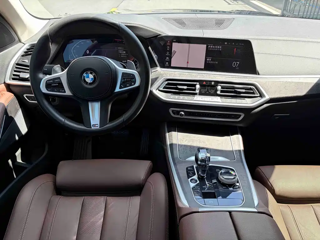 BMW X5 (Import) — миниатюра 10