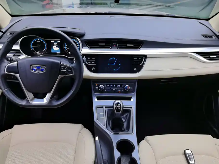 Geely Emgrand — миниатюра 12