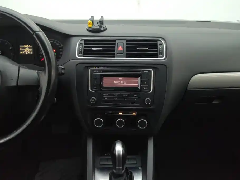Volkswagen Sagitar — миниатюра 13