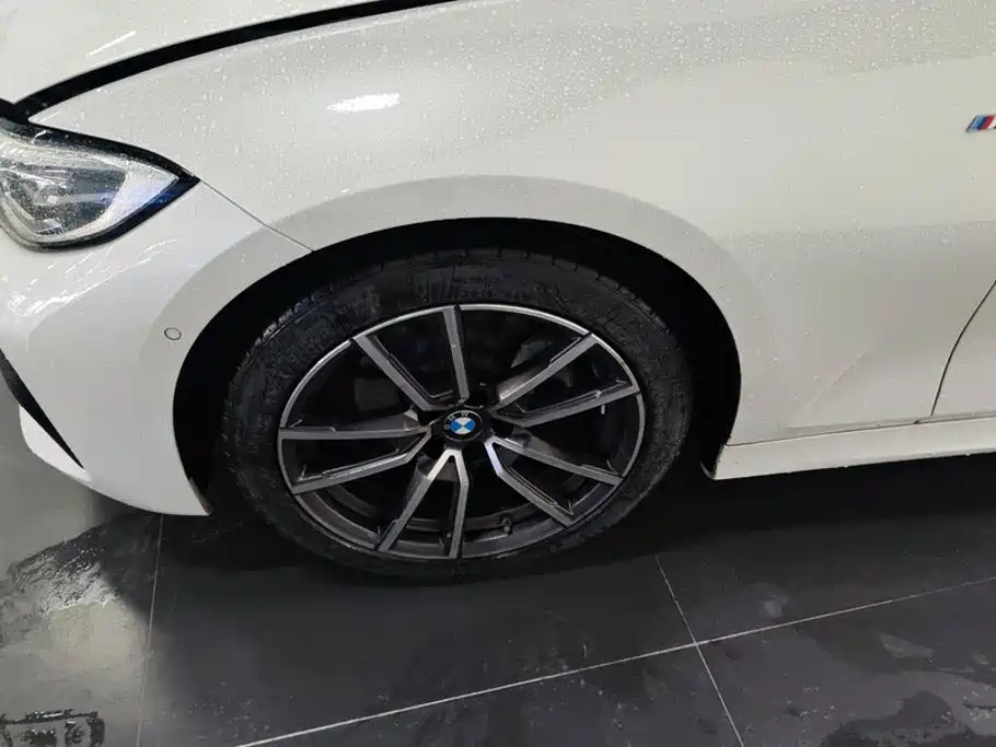 BMW 3 Series — миниатюра 6