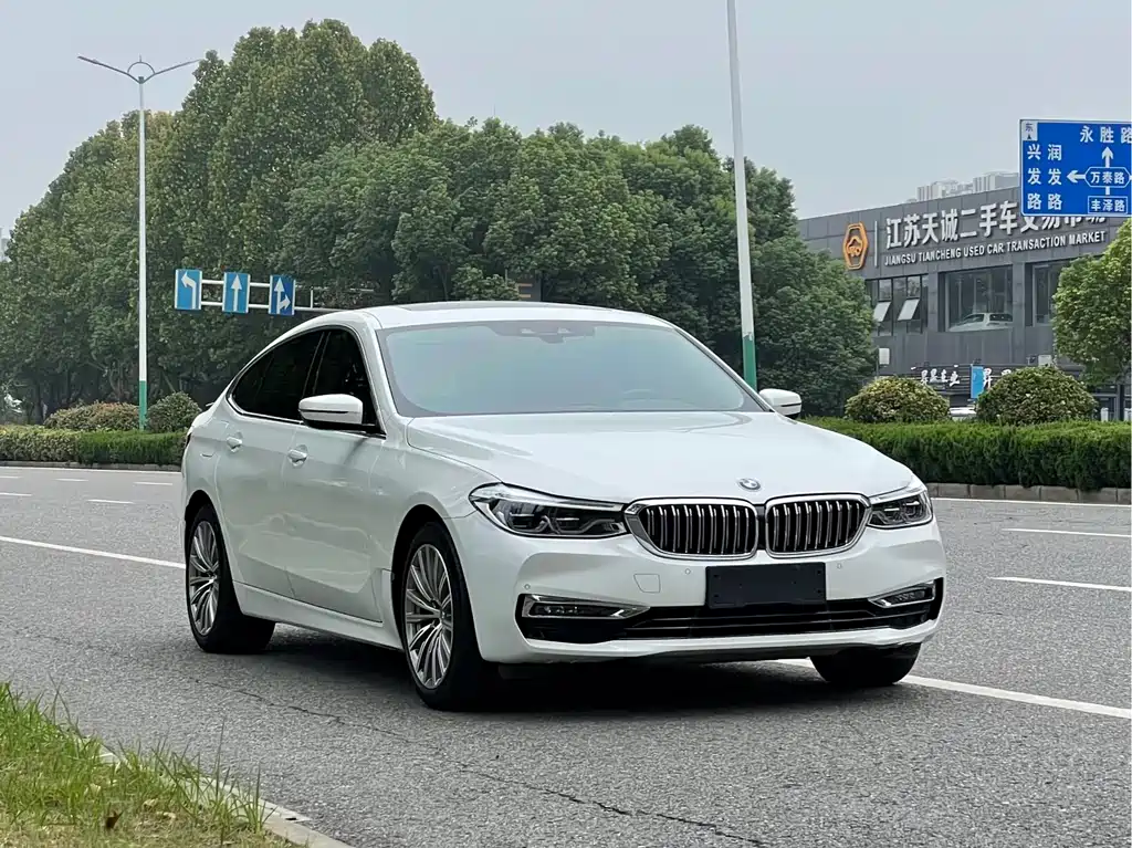 BMW 6 SERIES GT