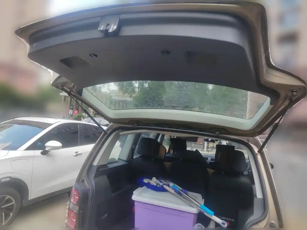 Volkswagen Touran — миниатюра 10