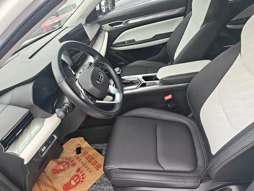 Geely Emgrand L — миниатюра 4