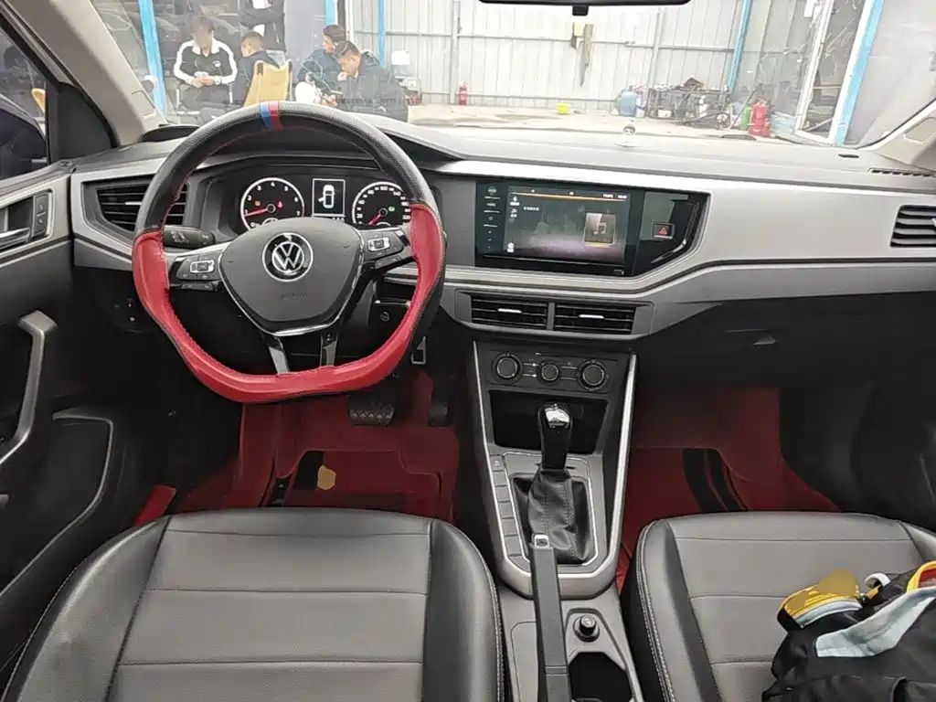 Volkswagen Polo — миниатюра 10