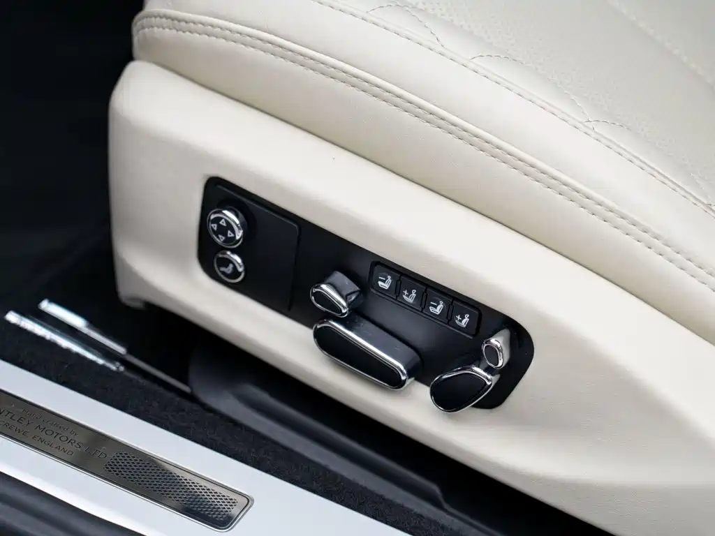 Bentley Continental — миниатюра 10