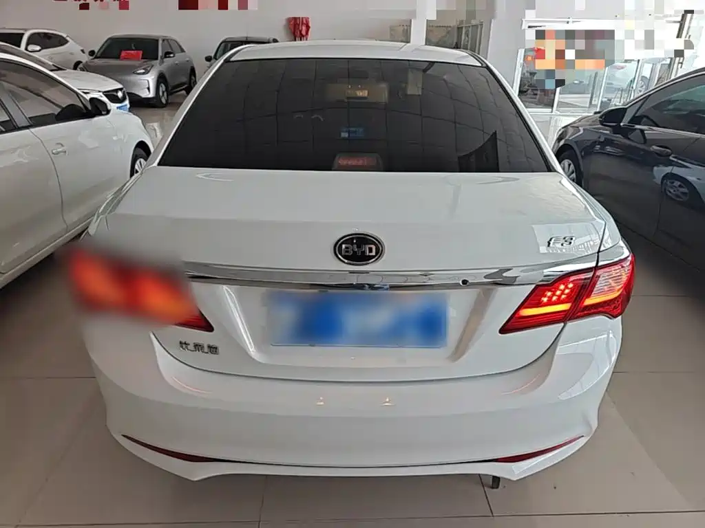BYD F3 — миниатюра 6