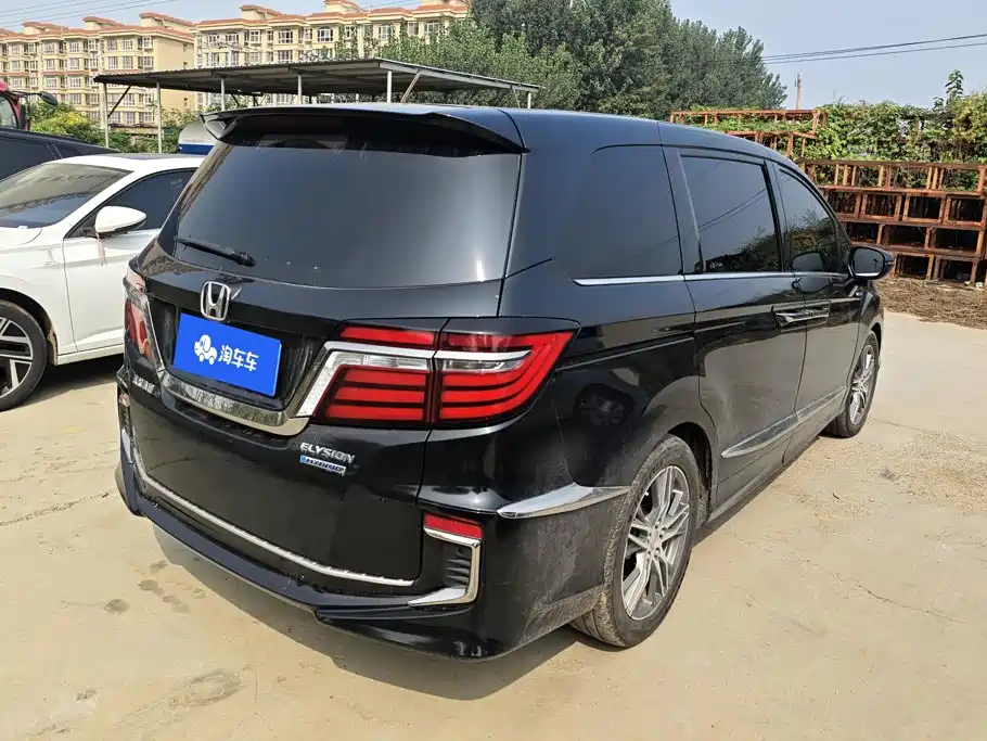 Honda Elysion — миниатюра 3