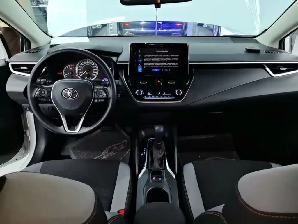 Toyota Corolla — миниатюра 10