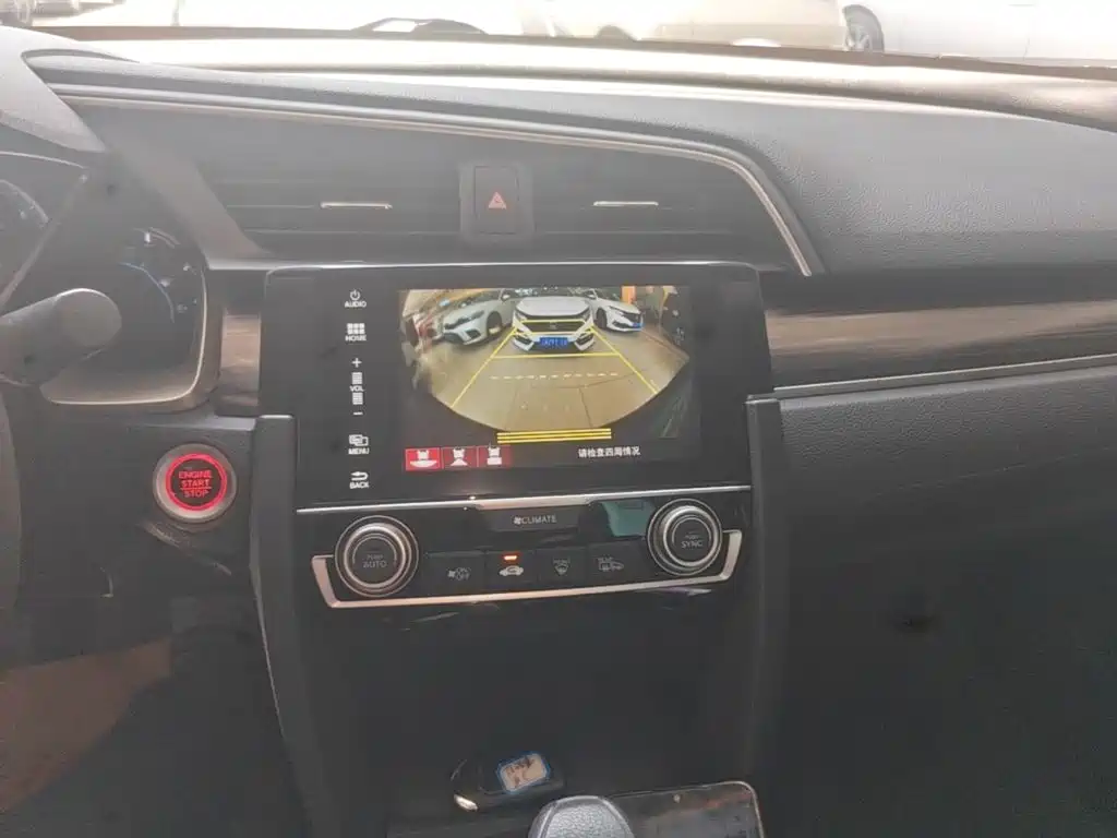 Honda Civic — миниатюра 13
