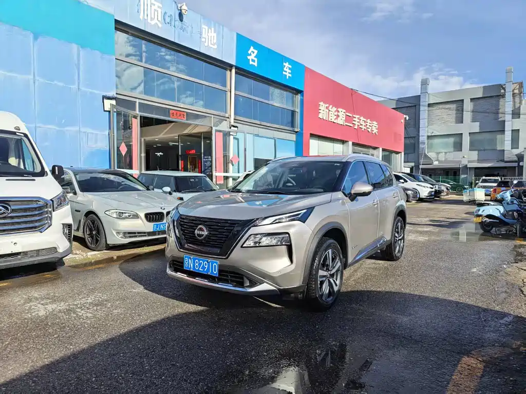 Nissan X-Trail 2023 e-POWER Super Hybrid Dual Motor 4WD Supreme Edition