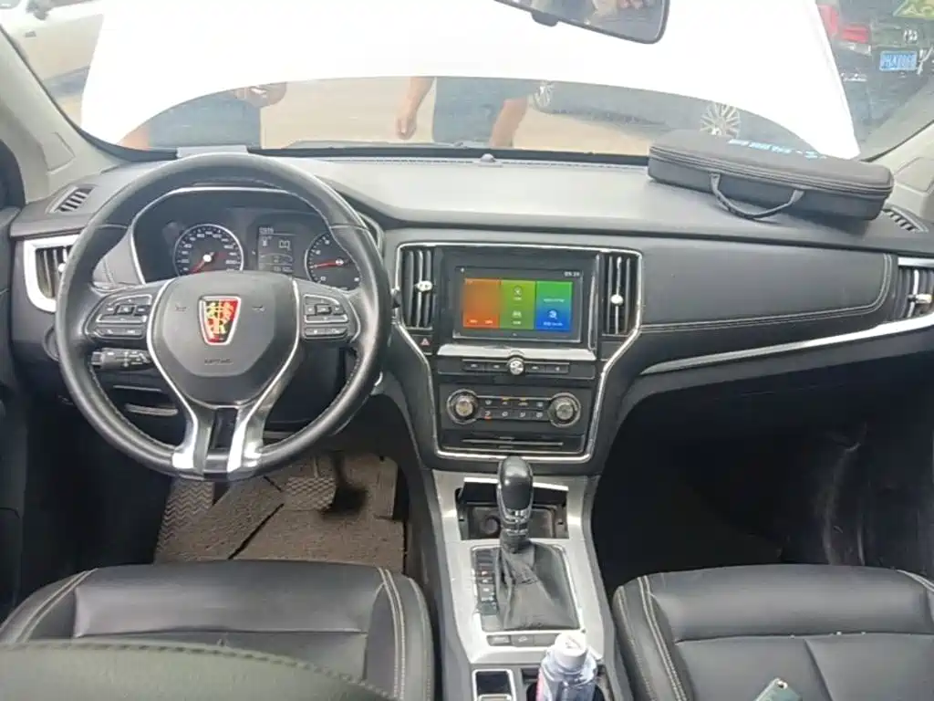 Roewe RX5 — миниатюра 14