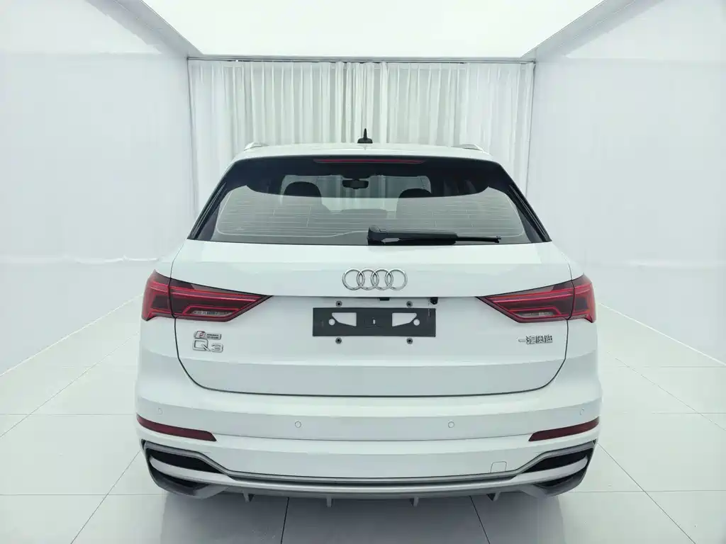 Audi Q3 — миниатюра 5