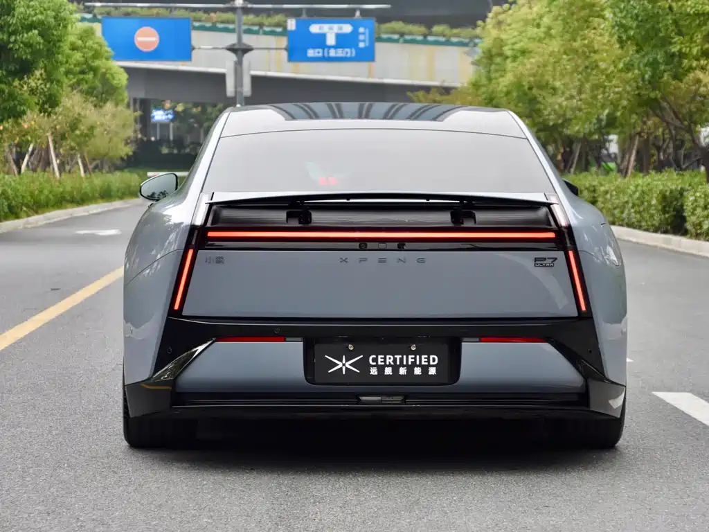 XPeng P7 — миниатюра 5