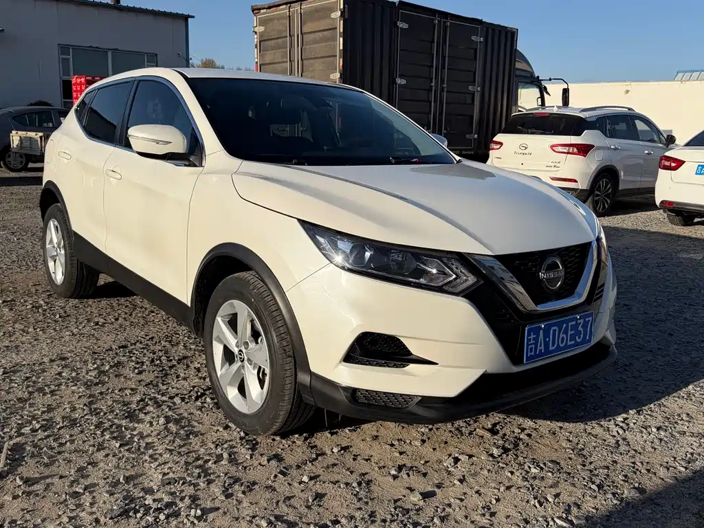 Nissan Qashqai — миниатюра 3