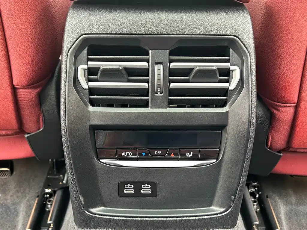 BMW 3 Series — миниатюра 13