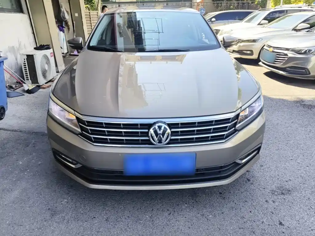 Volkswagen Passat — миниатюра 3