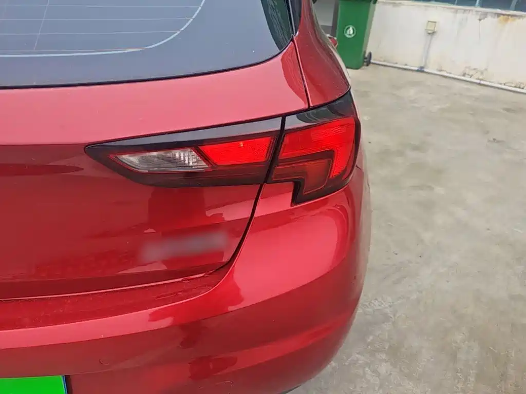 Buick Verano — миниатюра 24