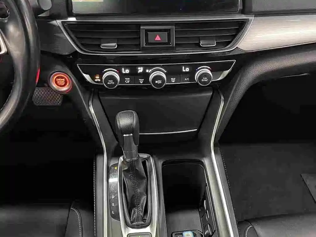 Honda Inspire — миниатюра 9