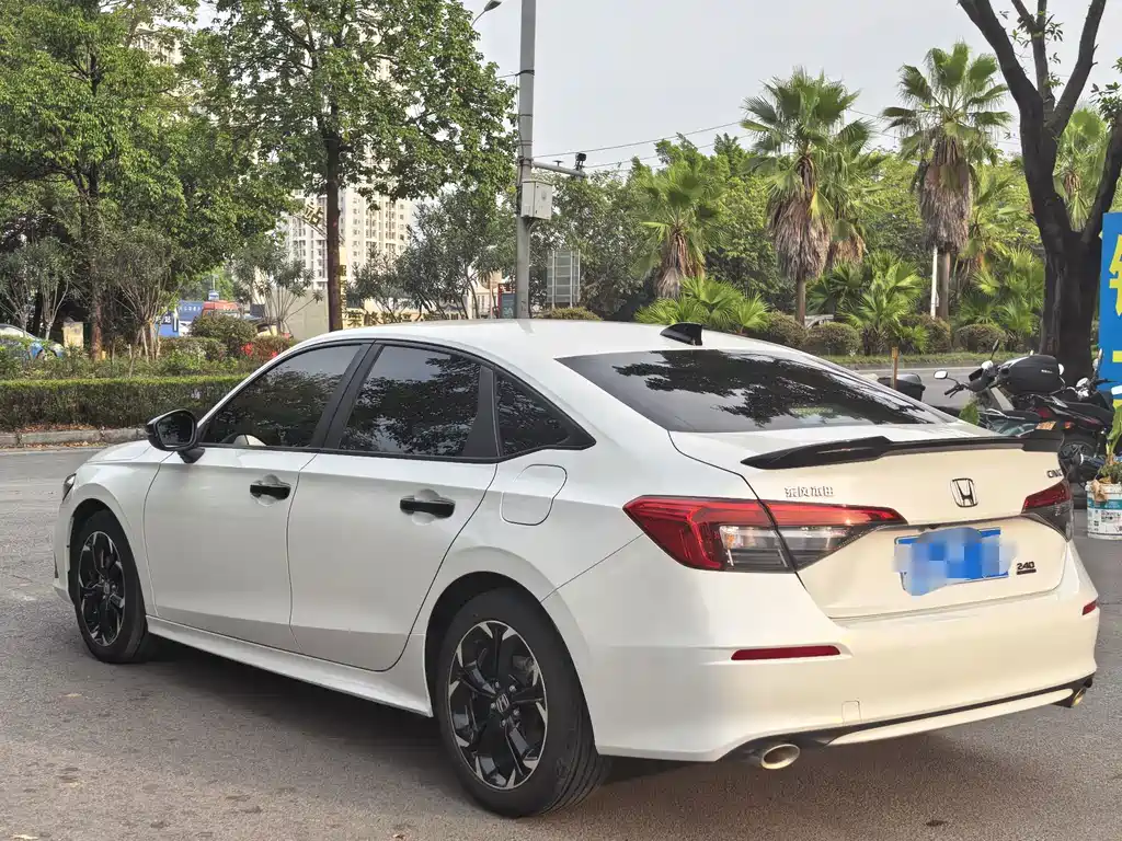 Honda Civic — миниатюра 6