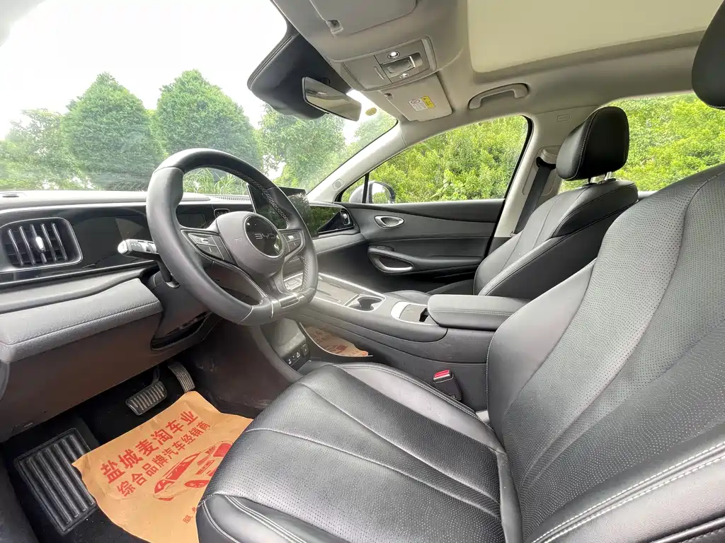 BYD 05 EV 2025 520KM