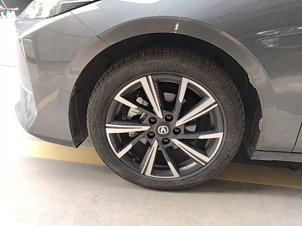 Changan Eado — миниатюра 23