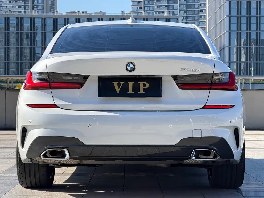 BMW 3 Series — миниатюра 10