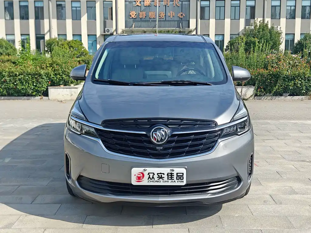 Buick GL8 — миниатюра 2