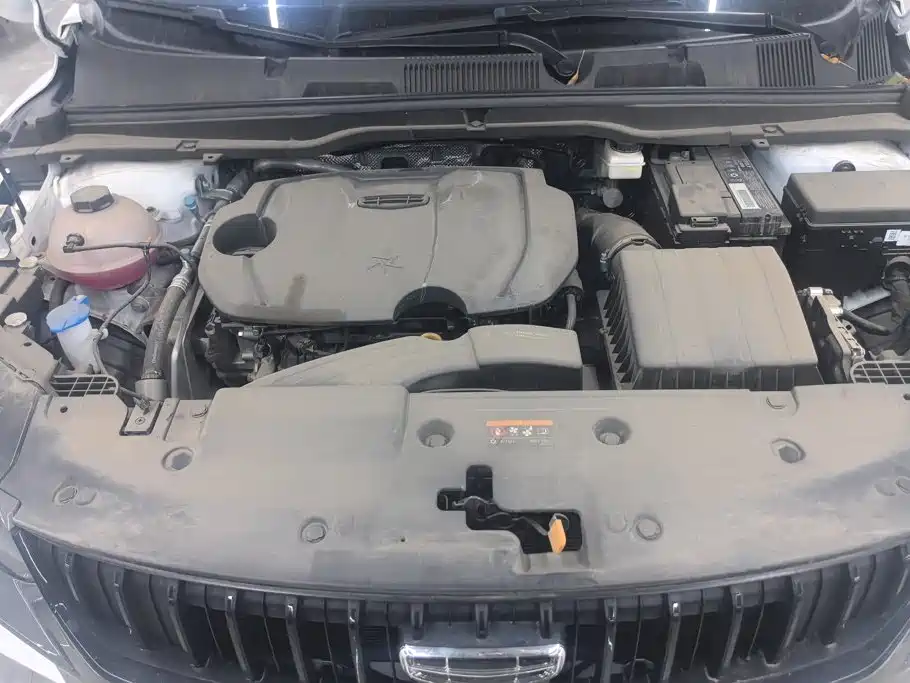 Geely Binyue — миниатюра 10